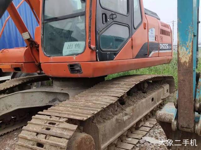 斗山 DH225LC-9 挖掘机