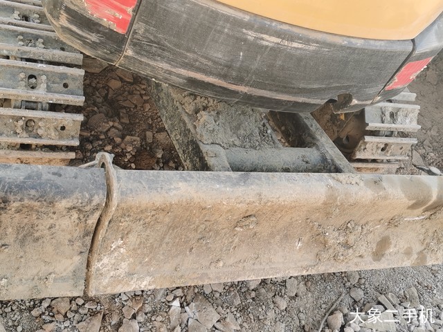 三一重工 SY16C 挖掘机