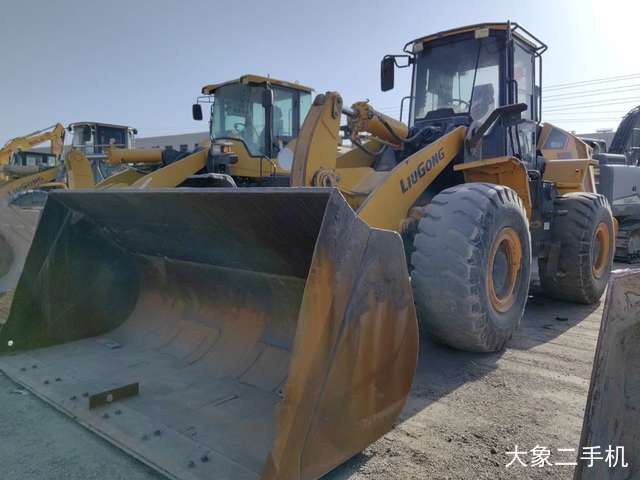 柳工 CLG855N 装载机