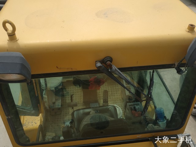 山推 SR22M 压路机