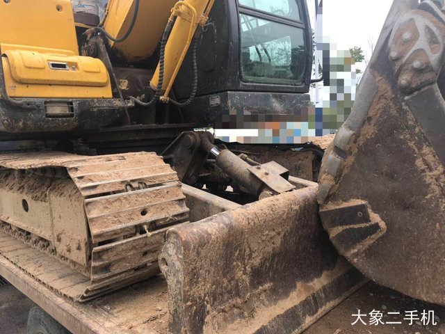 现代 R80-7 挖掘机