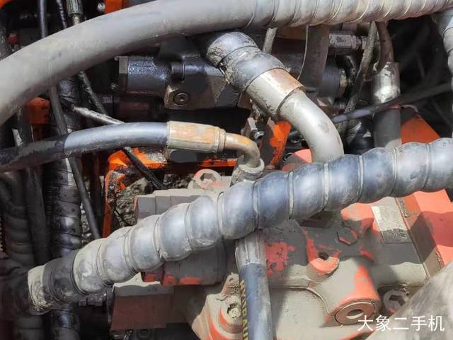 斗山 DH220LC-7 挖掘机