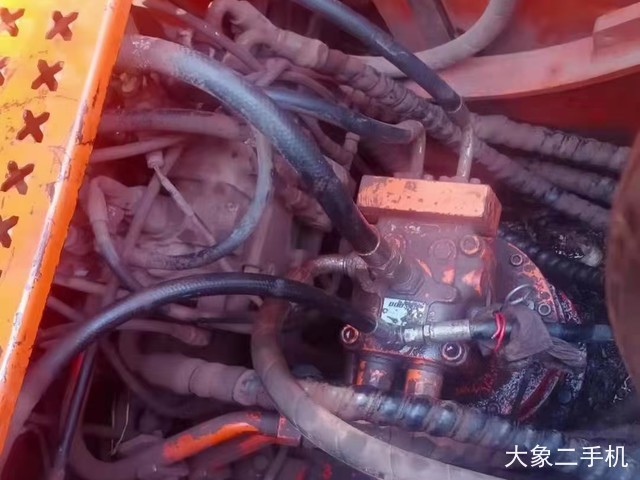 斗山 DX120-9C 挖掘机