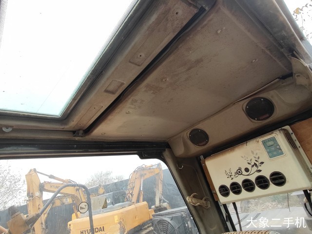 雷沃重工 FR150D 挖掘机