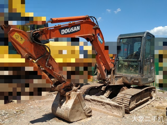 斗山 DH60-7 挖掘机