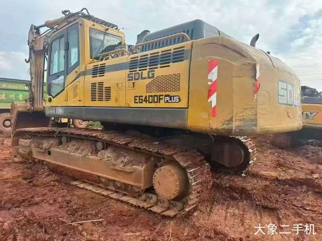 山东临工 LG6400E 挖掘机