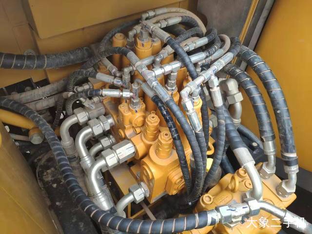 三一重工 SY135C-9 挖掘机