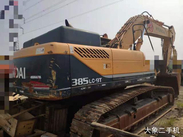 现代 R385LC-9T 挖掘机