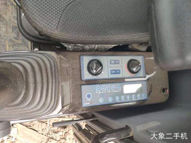 三一重工 SY55C-9 挖掘机