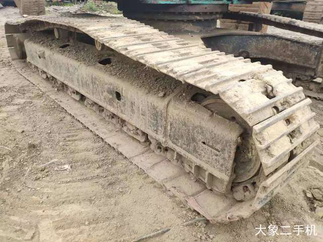 神钢 SK260LC-8 挖掘机