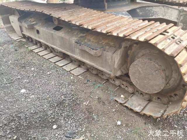 徐工 XE135D 挖掘机