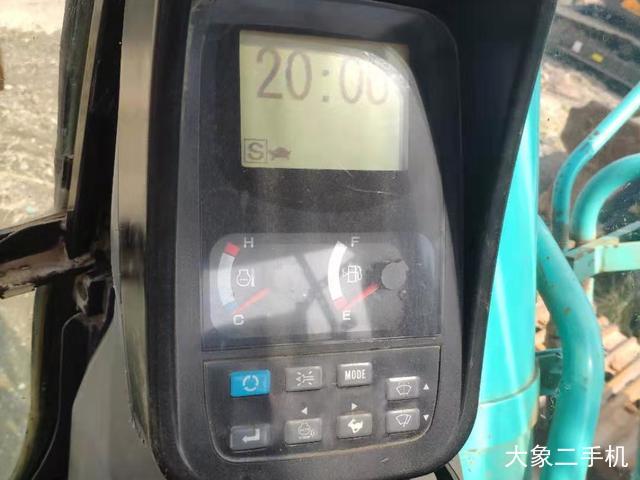 神钢 SK210LC-8 挖掘机