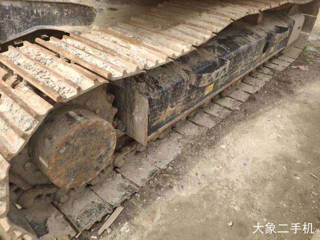 龙工 LG6150 挖掘机