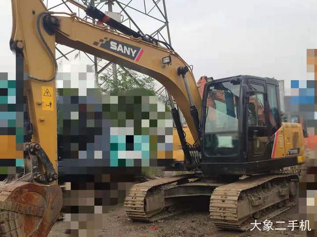 三一重工 SY135C-9 挖掘机