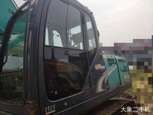 神钢 SK210LC-8 挖掘机