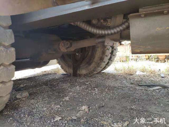 现代 R210W-7 挖掘机