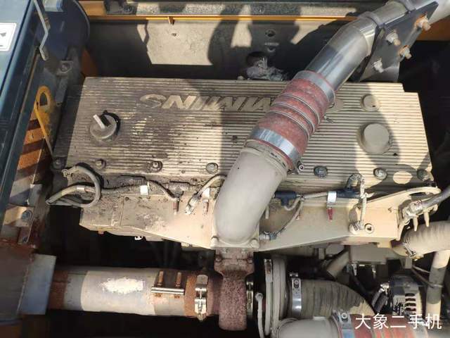 现代 R385LC-9T 挖掘机