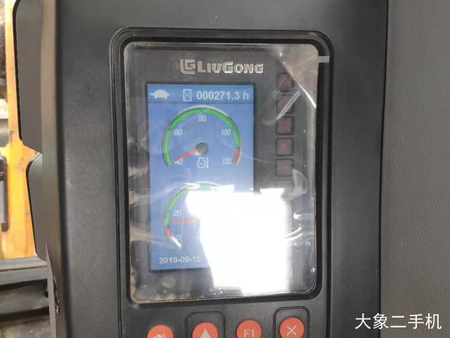 柳工 CLG906D 挖掘机