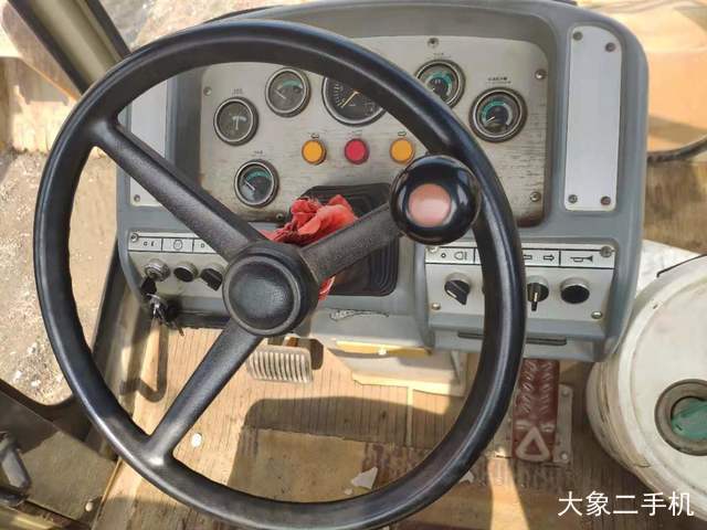 龙工 LG520B机械驱动 压路机