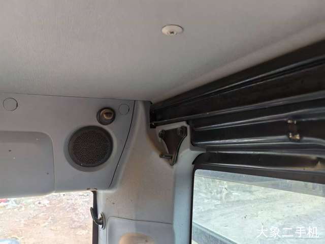 三一重工 SY135C 挖掘机