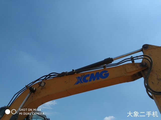 徐工 XE135D 挖掘机