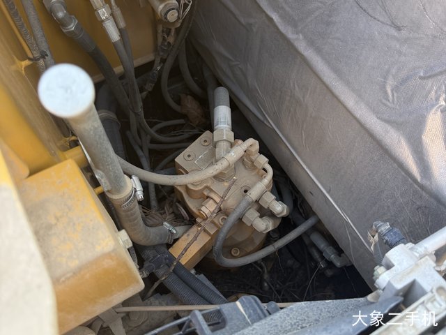 山东临工 LG655 挖掘机