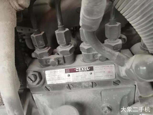 三一重工 SY65C 挖掘机