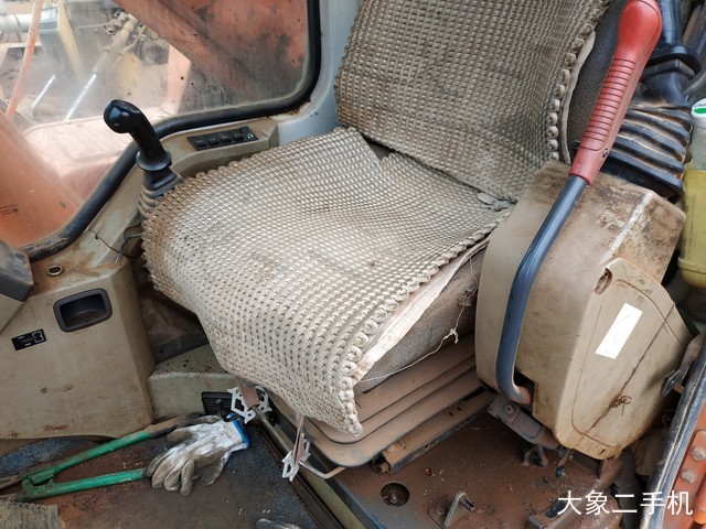 斗山 DH300LC-7 挖掘机