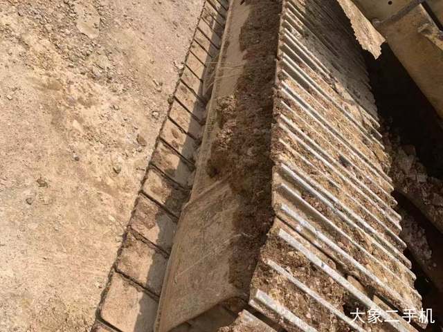 卡特彼勒 320C 挖掘机