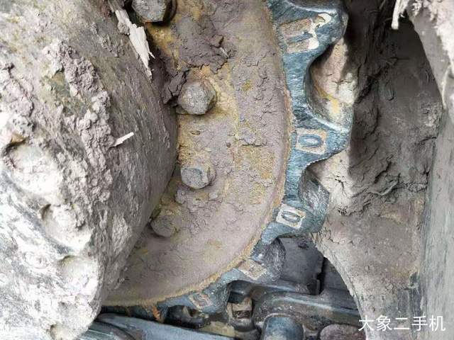 三一重工 SY135C-8 挖掘机