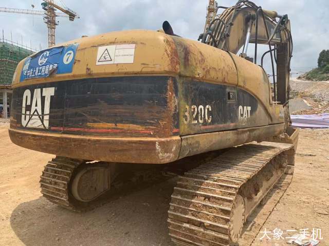 卡特彼勒 320C 挖掘机