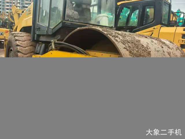 厦工 XG626M 压路机