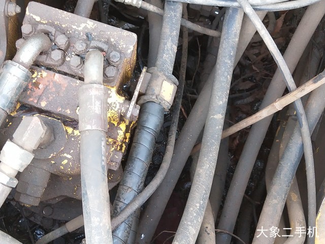 小松 PW220-7 挖掘机