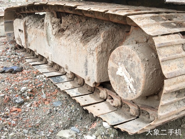 现代 R60-7 挖掘机