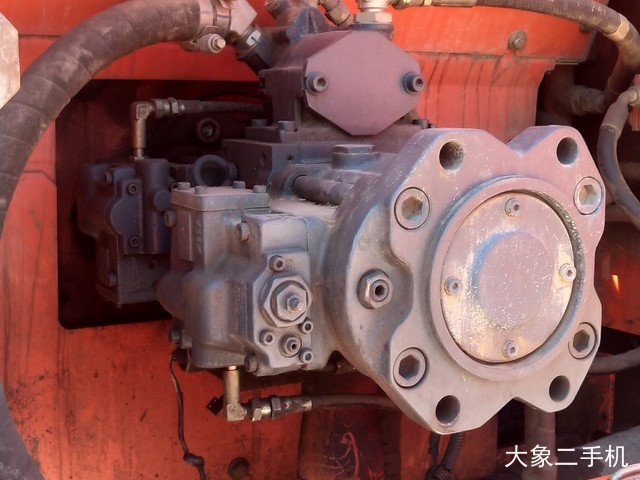 斗山 DH215-9 挖掘机