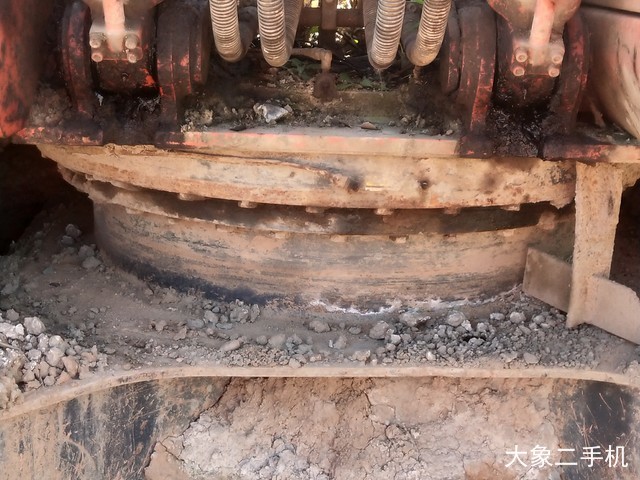 斗山 DH215-9 挖掘机