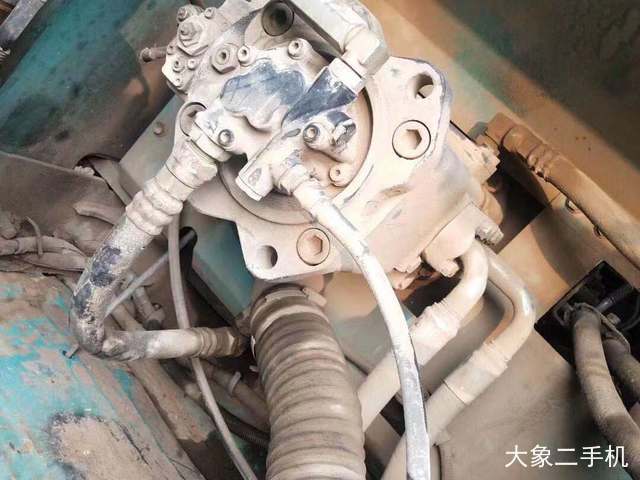 神钢 SK260LC-8 挖掘机