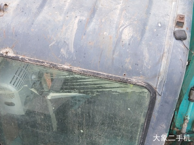 神钢 SK260LC-8 挖掘机