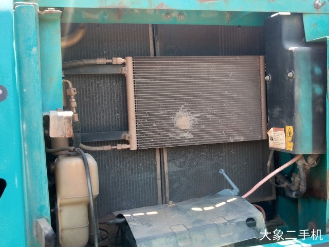 神钢 SK260LC-8 挖掘机