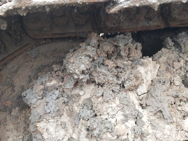 小松 PW220-7 挖掘机