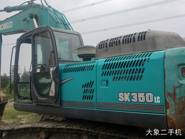 神钢 SK350LC-8 挖掘机