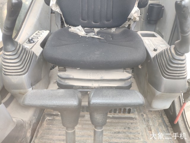 小松 PC300-7 挖掘机