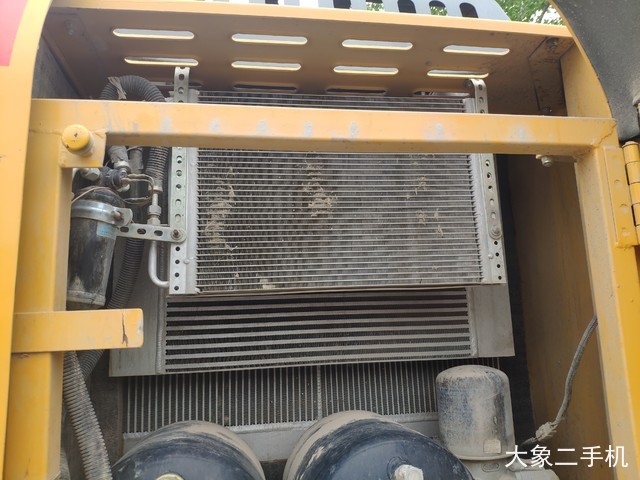 劲工 JG-130S 挖掘机