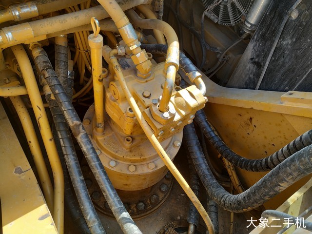 卡特彼勒 329D 挖掘机