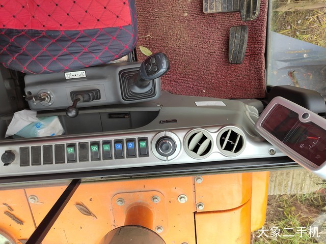 斗山 DX60E-9C 挖掘机