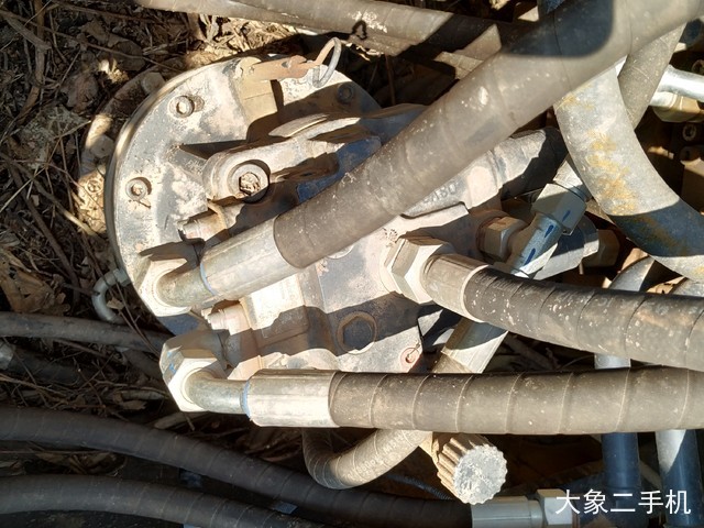 徐工 XE135D 挖掘机