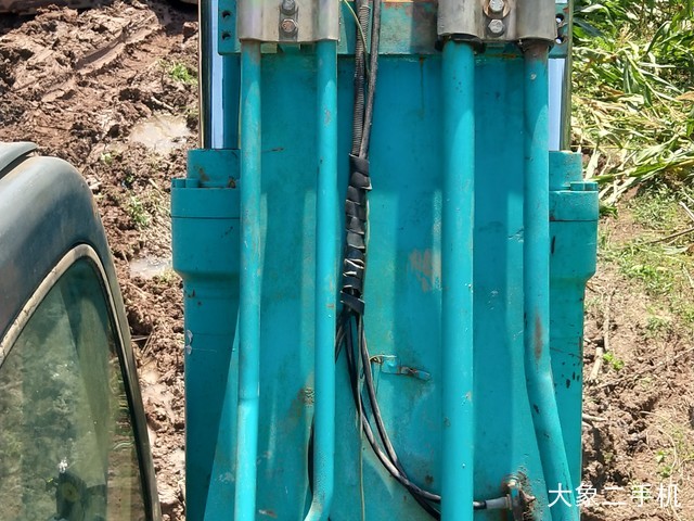 神钢 SK260LC-8 挖掘机