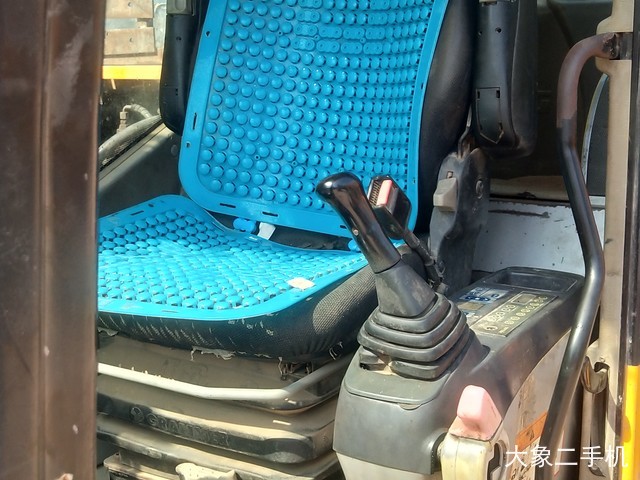 龙工 LG6150 挖掘机