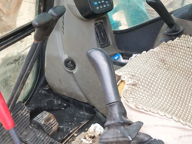 神钢 SK350LC-8 挖掘机