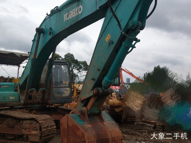 神钢 SK350LC-6E 挖掘机